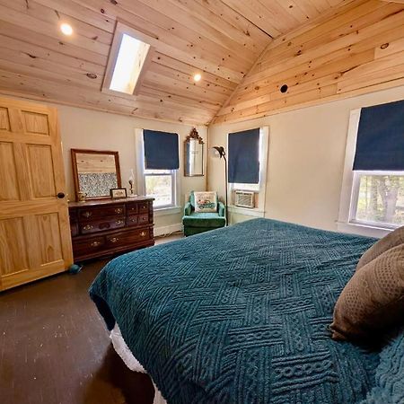 Charming 120-Year-Old Farmhouse By The Creek. Starlight Exteriör bild