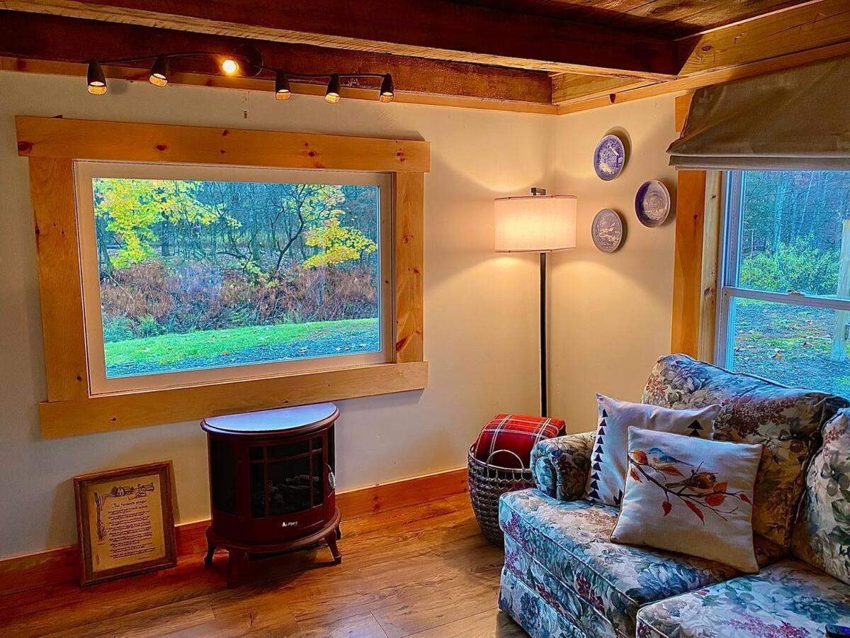 Charming 120-Year-Old Farmhouse By The Creek. Starlight Exteriör bild